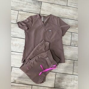 Smokey Taupe FIGS scrub set